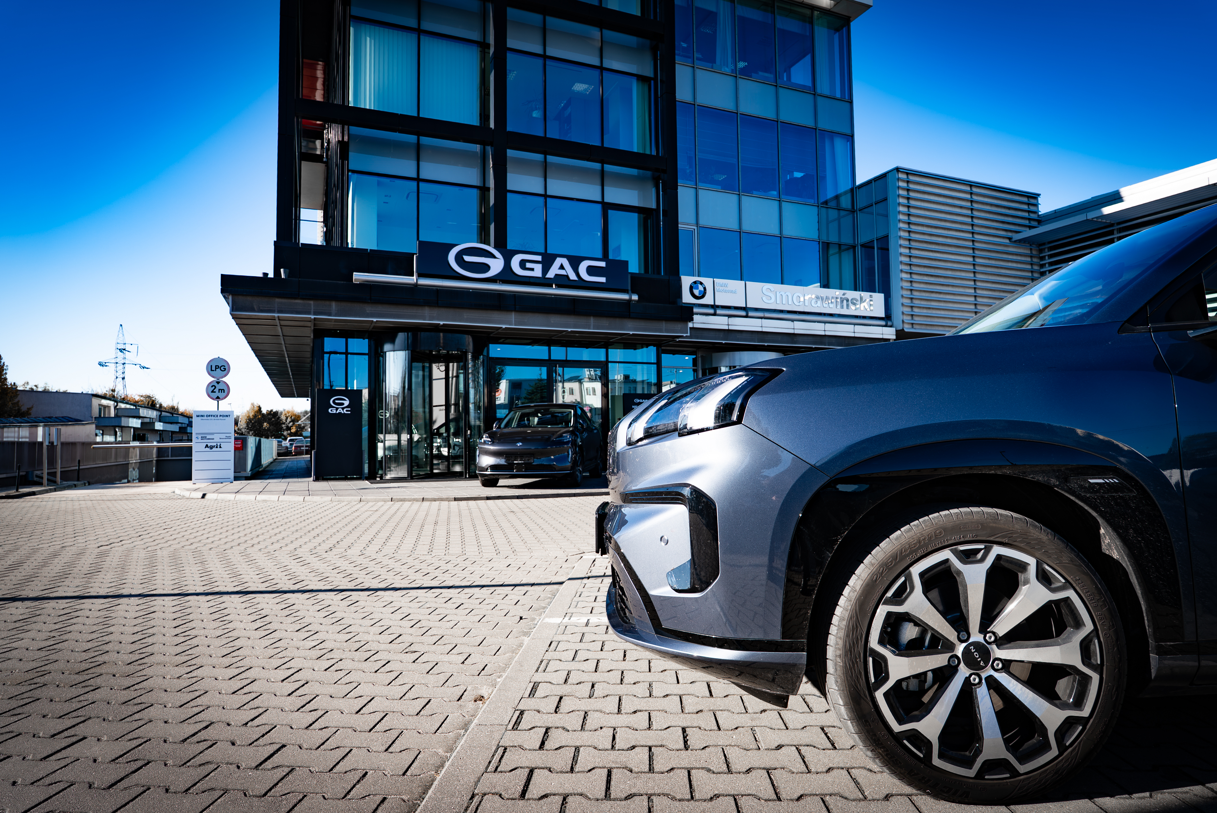 Jazda testowa samochodem GAC